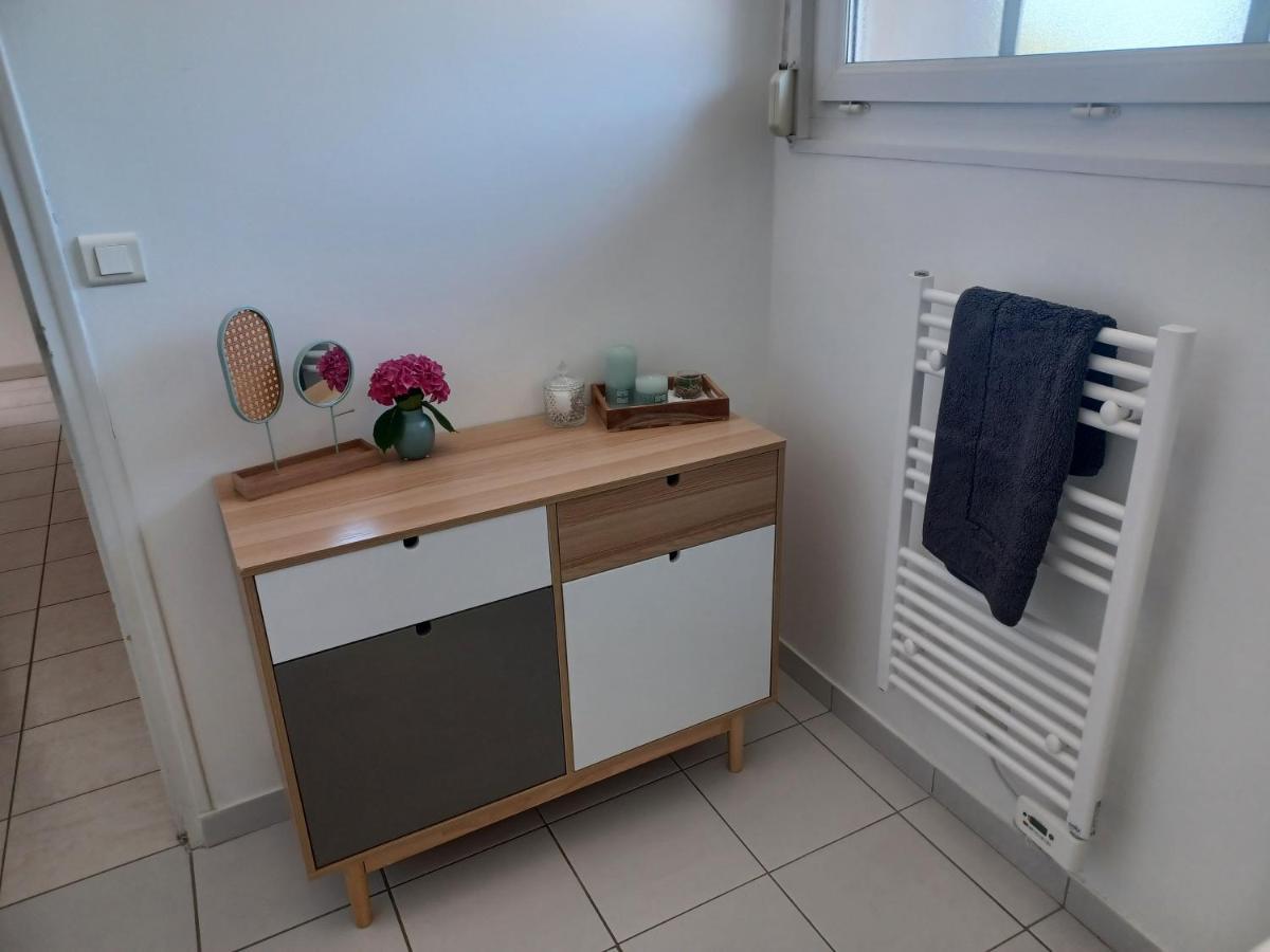 Maison Face Au Mont Avec Exterieur อาวร็องช์ ภายนอก รูปภาพ